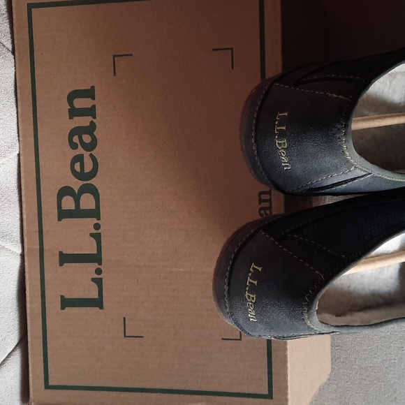 Grey Suede L.L.Bean ladies lined slippers 7.5 nib - Picture 4 of 4